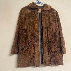 Vintage Mackenzie Furs Brown Mouton Fur Coat Jacket Milwaukee New York